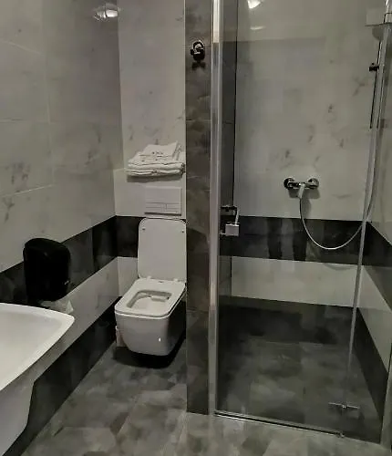 Hotel Sevilla Gold 3*